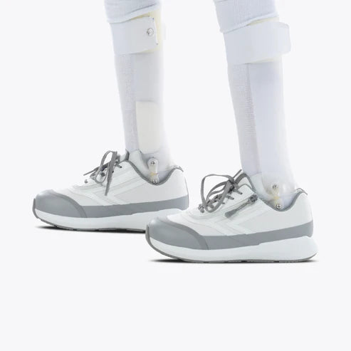 Kid's White Billy Goat AFO Friendly Shoe